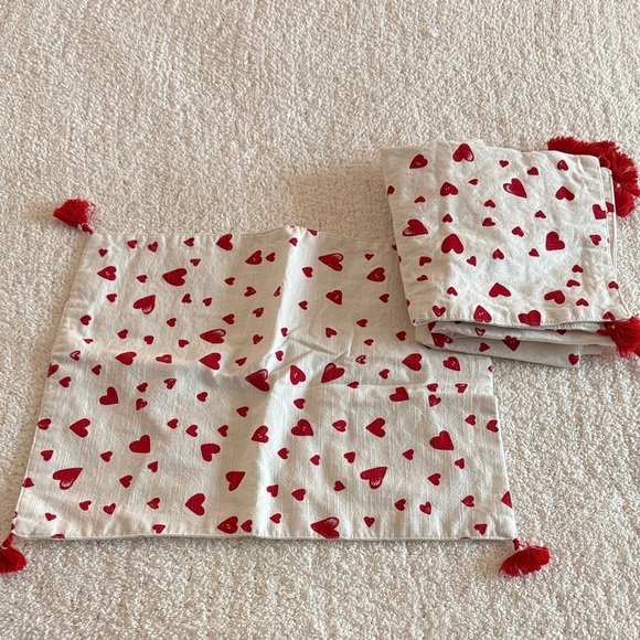 Other - Red Heart Patterned Placemats / set of 4